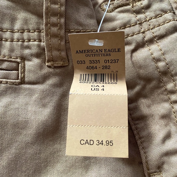 Size 4 American Eagle Low Rise Tan Shorts - Picture 4 of 7